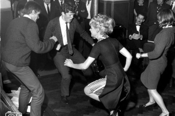 5735bf2b-d500-4e44-a2c2-2e540a0a0a6c-igr13-preview