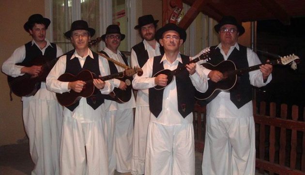 Tamburaski-orkestar-LALE